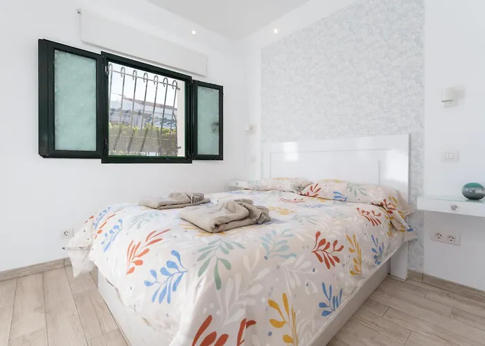 Σπίτι διακοπών Luxury Poolside Μασπαλόμας